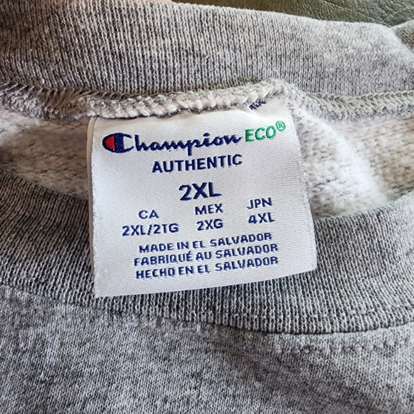 Champion Men's Gray Sweater - Picture 2 of 3
